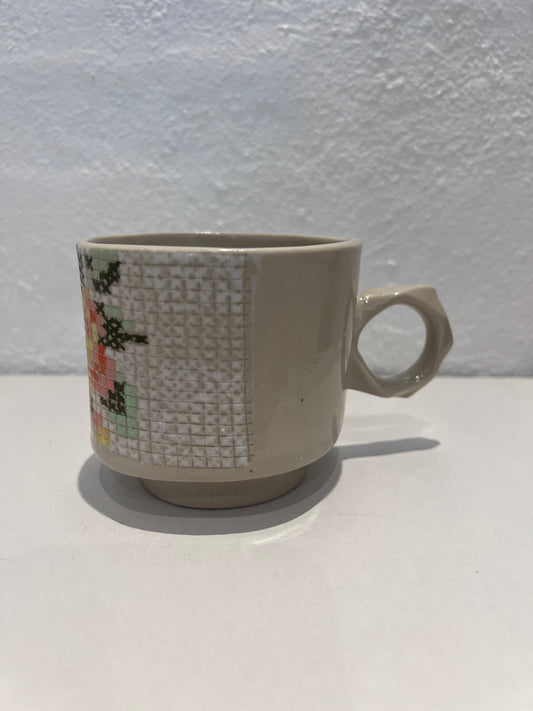 Korsstingskop med hank